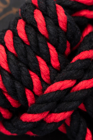 Наручники-оковы из хлопковой веревки ""Узел-Омега"", Pecado BDSM черно-красные, 3,5 м